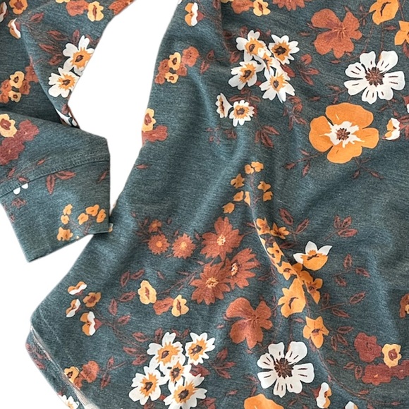 LuLaRoe Erin - Picture 4 of 4